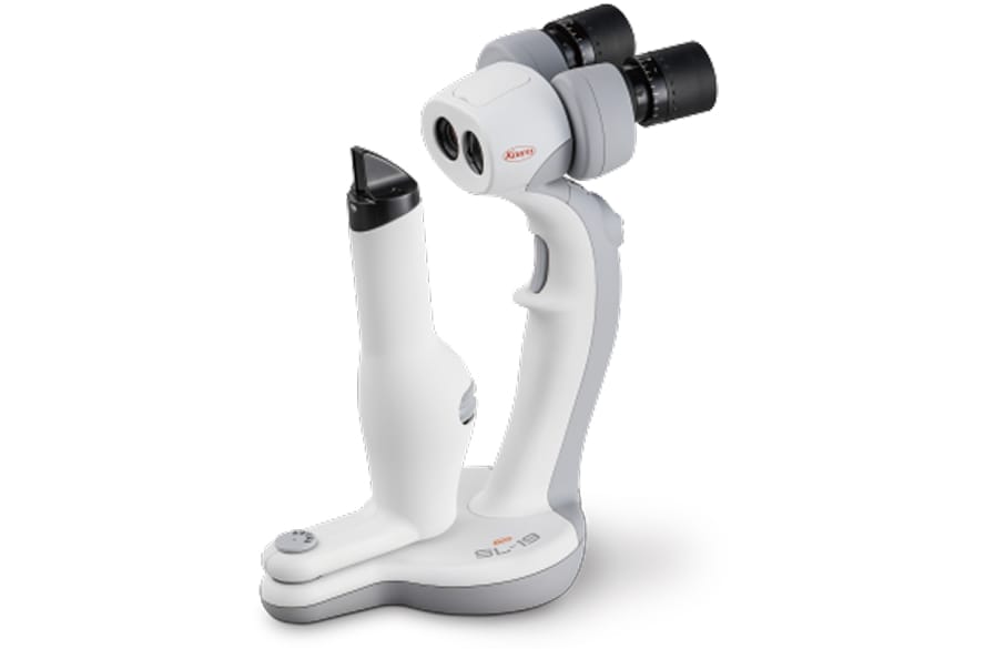 ポータブルスリットランプ（前眼部検査機器）